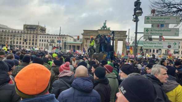 Gastspiel MARTIN D. WIND: Ist die Ampel beeindruckt vom Bauernprotest?