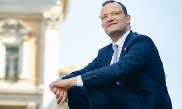 Leihmutterschaft: Die Empörung über Jens Spahn (CDU) kocht immer höher – stehen wohlhabende Politiker über dem Gesetz?
