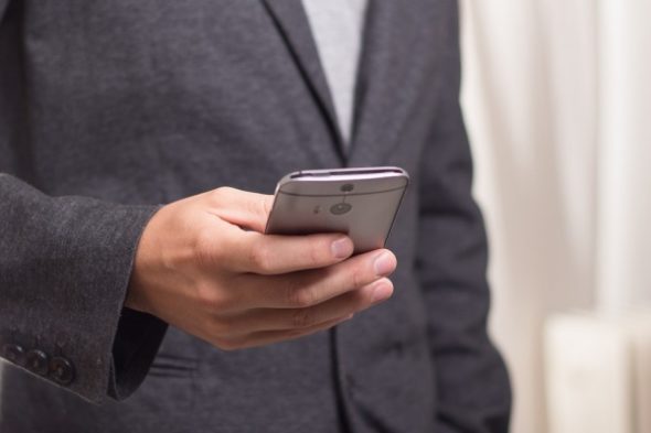 Anderes Label, gleiche Methoden: Politische Intrigen in Zeiten der bunten Vielfalt