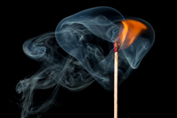 Von Rauch und Feuer: Der „Fall Krah“ und wie die AfD jetzt reagiert